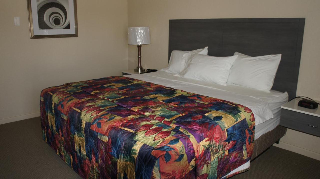 Apple Valley Hotel & Lodge ภายนอก รูปภาพ